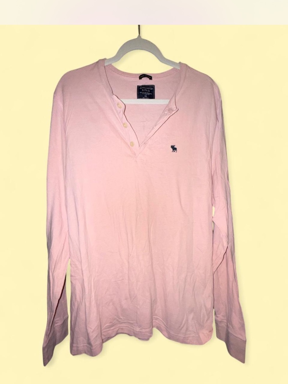Vintage Abercrombie & Fitch Men's Pink Long-Sleeve Henley